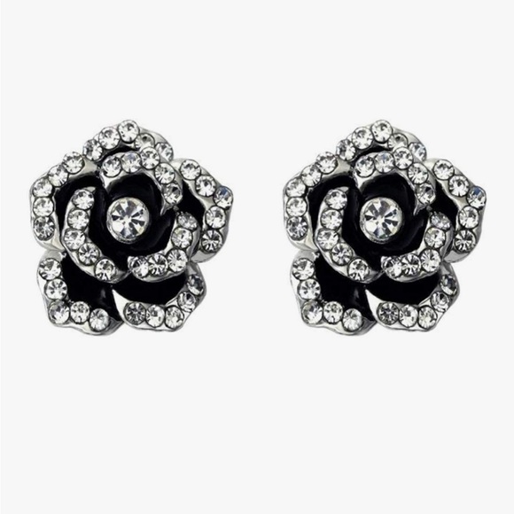 𝅺14k Crystal Camellia Flower Earrings - Picture 8 of 8